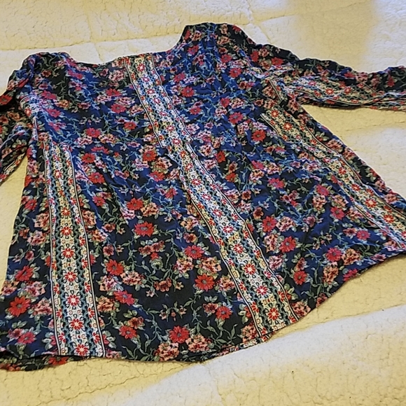 Francesca's Miami Spring floral - Picture 4 of 5